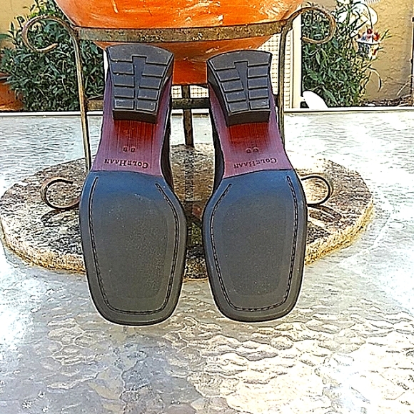 !!!!SOLD!!!!! Cole Haan Chocolate Brown Ankle Boots - Picture 8 of 10